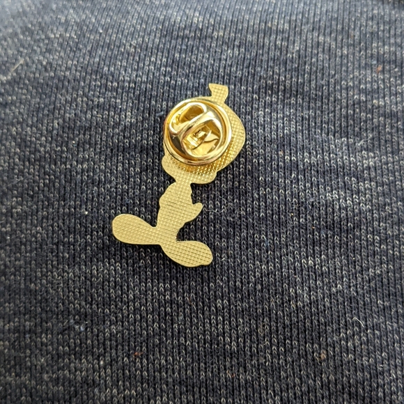 Vintage Metal Tweety Bird Pin - Picture 2 of 2